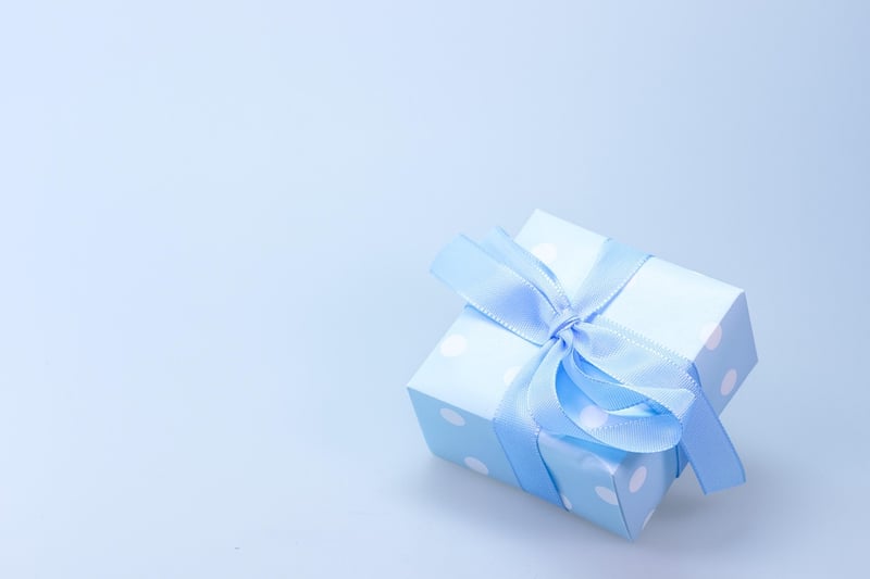 Upcycled gift packaging